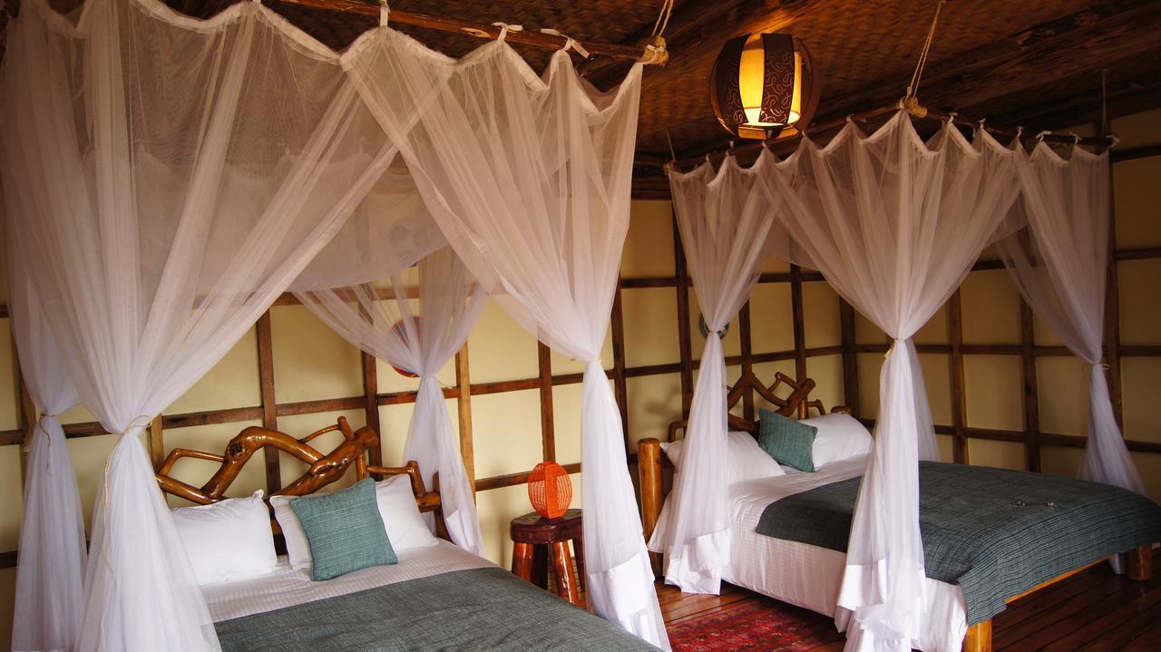 Buhoma Community Haven Lodge Bugambira Room photo